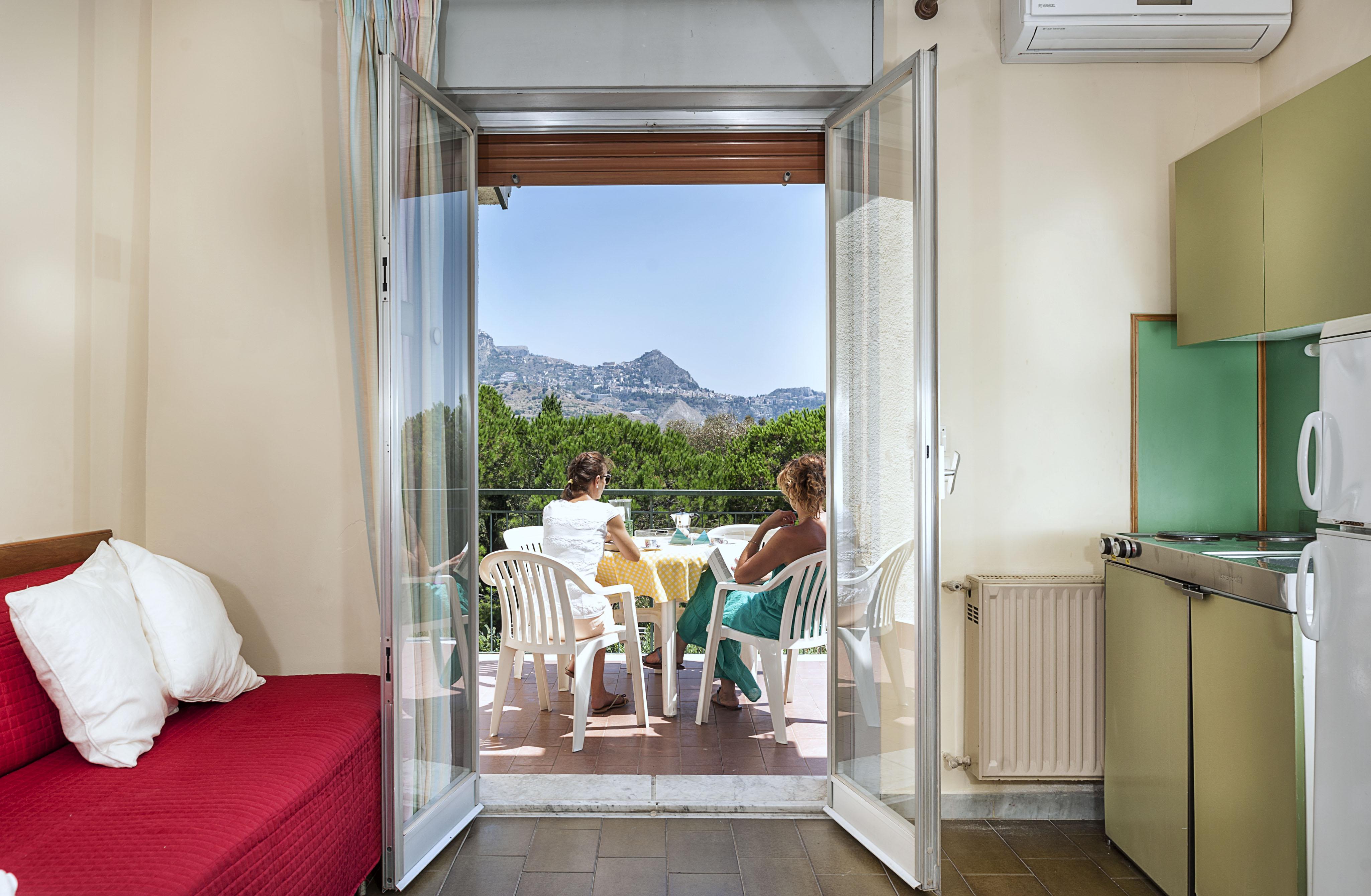 Villa Collina Giardini Naxos Exterior photo